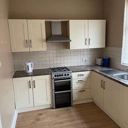 Pc Lodge Kingswood St Preston R1 ภายนอก รูปภาพ
